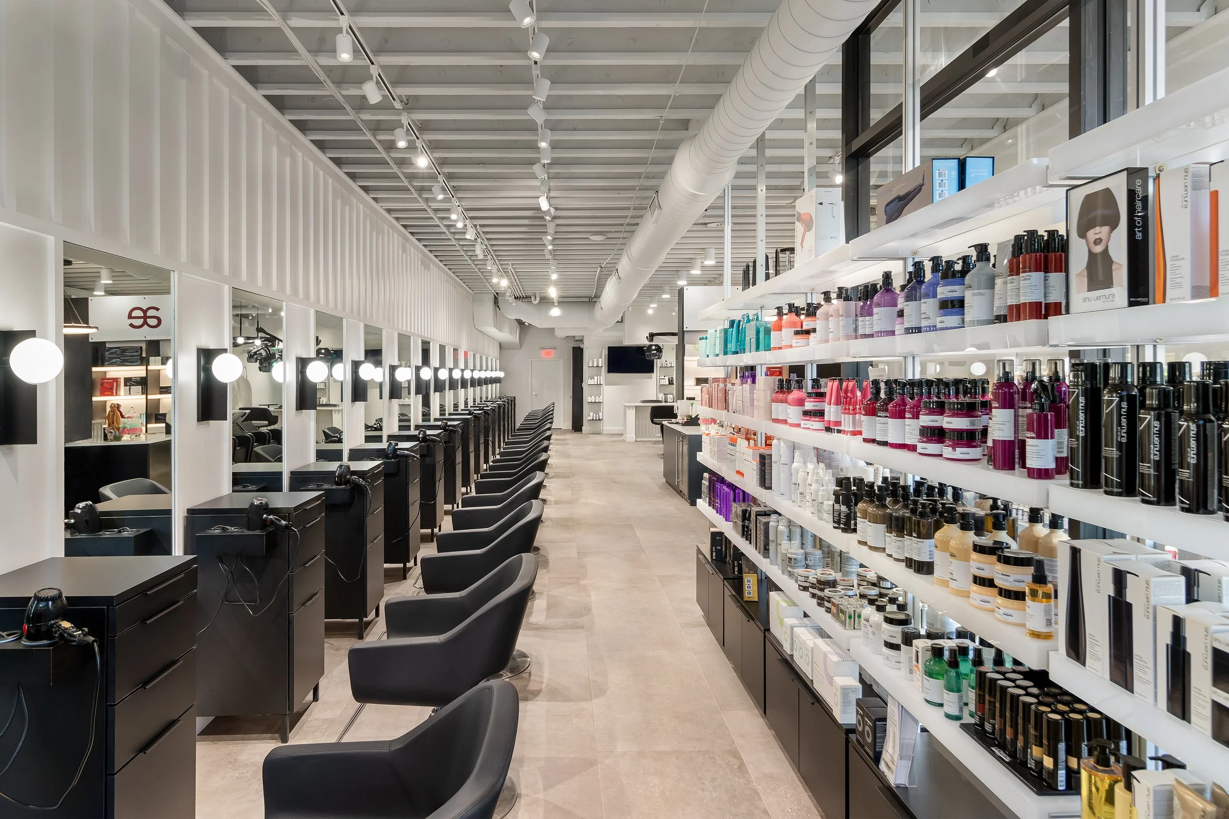 Royal Oak styling station